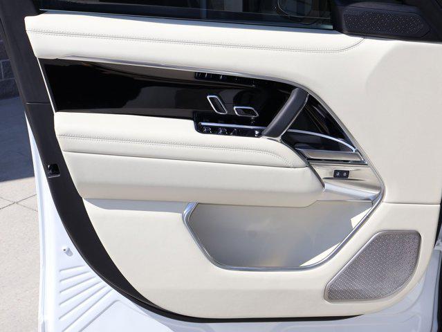 2025 Land Rover Range Rover P530 Autobiography