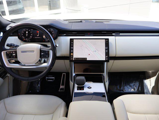 2025 Land Rover Range Rover P530 Autobiography