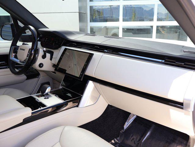 2025 Land Rover Range Rover P530 Autobiography