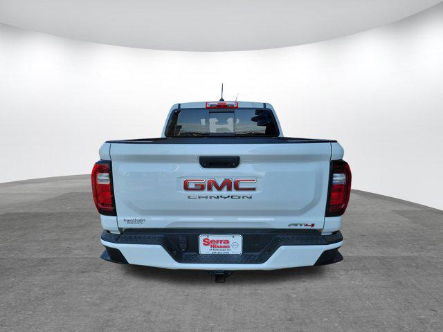 2023 GMC Canyon 4WD Crew Cab Short Box AT4