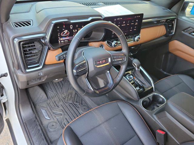 2023 GMC Canyon 4WD Crew Cab Short Box AT4
