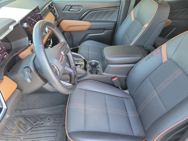 2023 GMC Canyon 4WD Crew Cab Short Box AT4