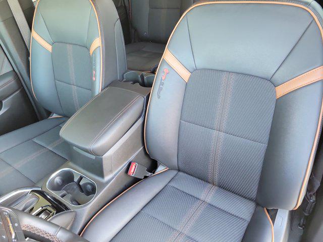 2023 GMC Canyon 4WD Crew Cab Short Box AT4