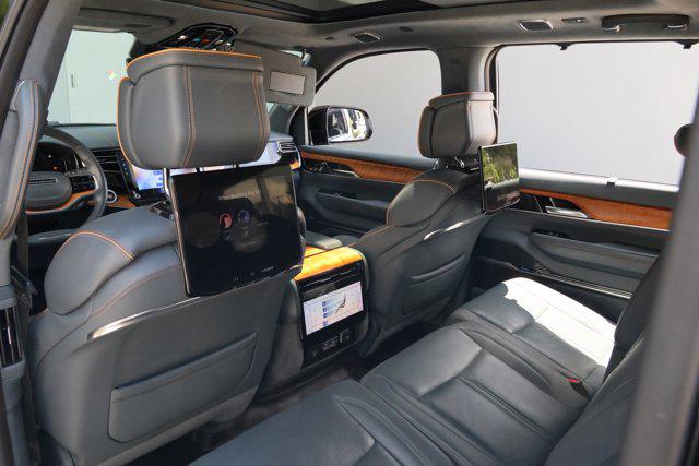 2022 Jeep Grand Wagoneer Series II 4x4