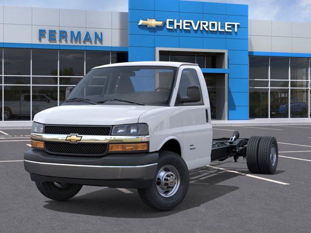 2026 Chevrolet Express Cutaway 4500 Van