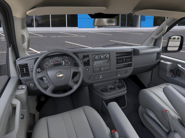 2026 Chevrolet Express Cutaway 4500 Van