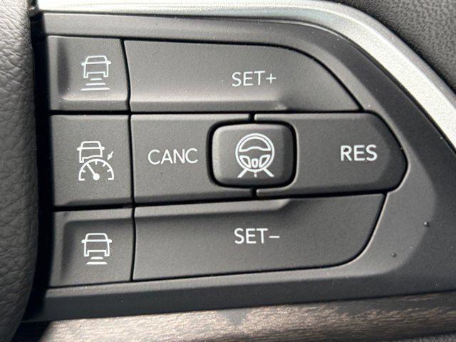 2026 Jeep Grand Cherokee L Altitude 4x4