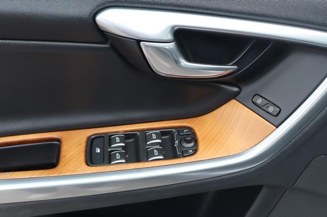 2017 Volvo S60 Inscription T5 Platinum