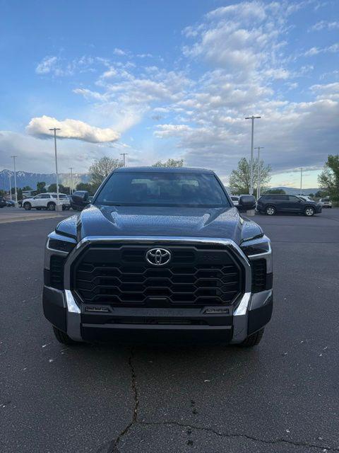 2026 Toyota Tundra SR5 CrewMax 5.5' Bed