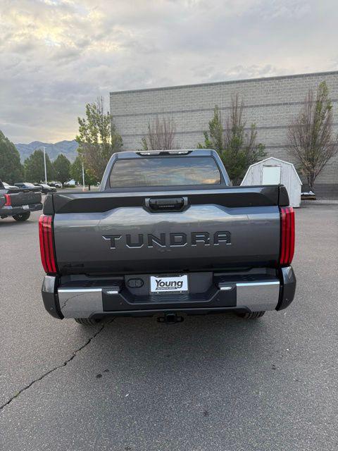 2026 Toyota Tundra SR5 CrewMax 5.5' Bed