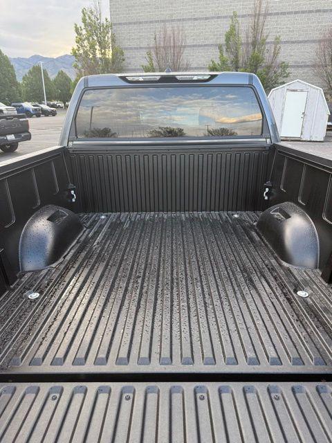 2026 Toyota Tundra SR5 CrewMax 5.5' Bed