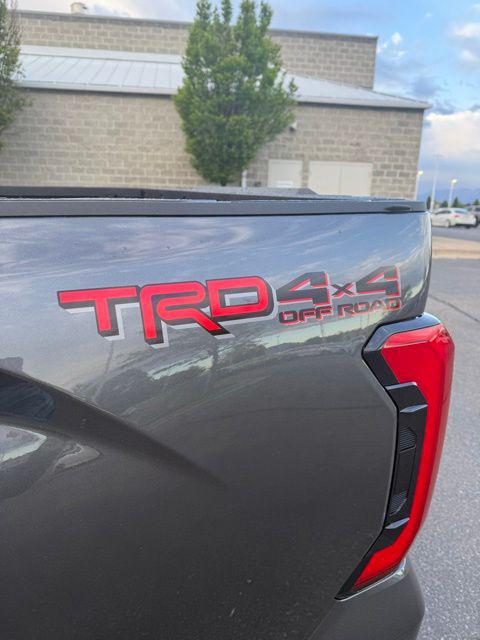 2026 Toyota Tundra SR5 CrewMax 5.5' Bed