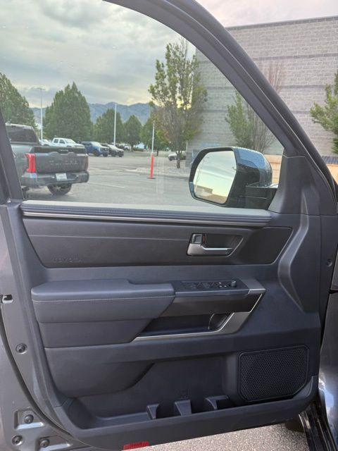 2026 Toyota Tundra SR5 CrewMax 5.5' Bed