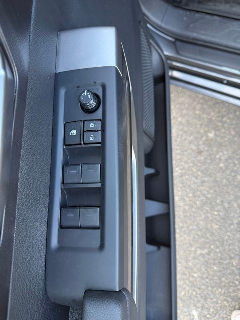 2026 Toyota Tundra SR5 CrewMax 5.5' Bed