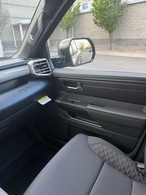 2026 Toyota Tundra SR5 CrewMax 5.5' Bed