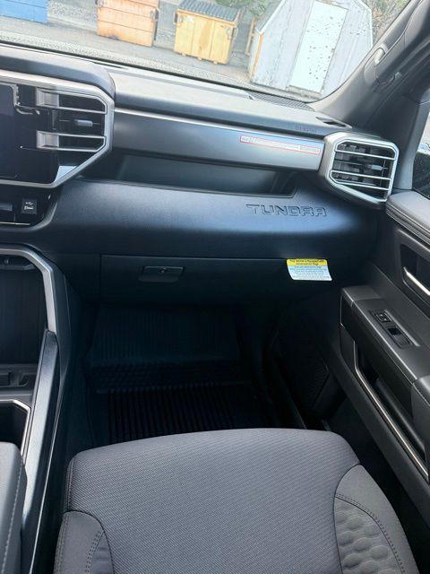 2026 Toyota Tundra SR5 CrewMax 5.5' Bed