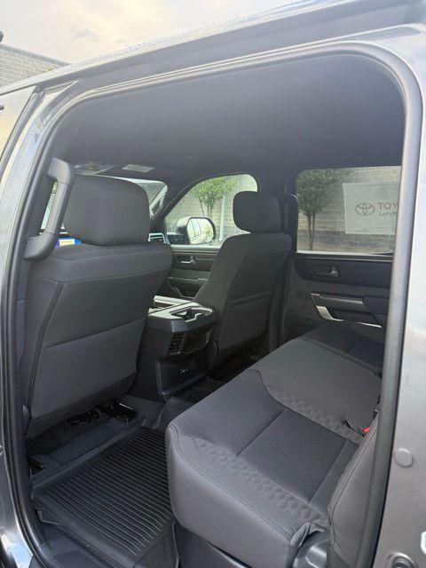2026 Toyota Tundra SR5 CrewMax 5.5' Bed