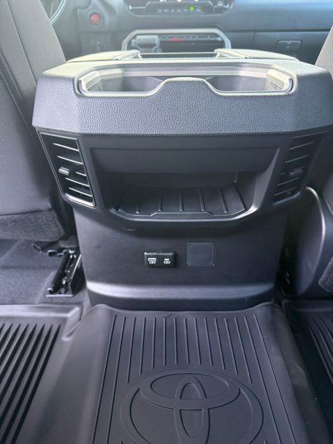 2026 Toyota Tundra SR5 CrewMax 5.5' Bed