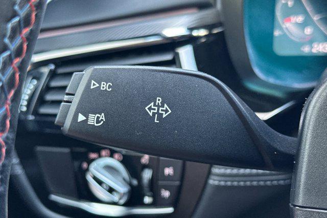 2022 BMW M5 Sedan