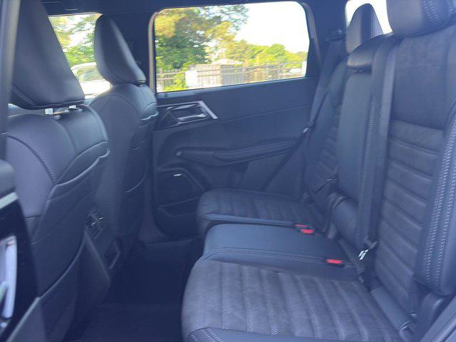 2026 Mitsubishi Outlander LE 1.5T 2WD