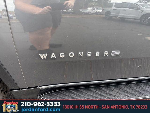 2022 Jeep Wagoneer Series III 4x4