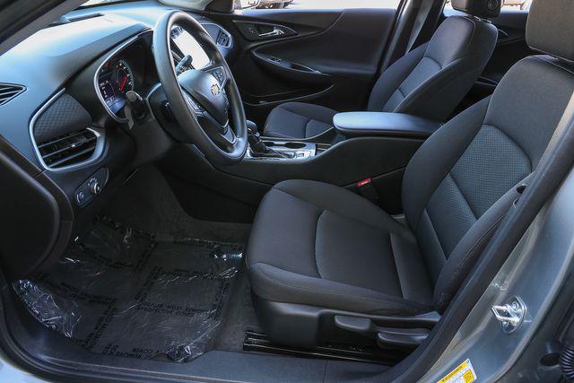 2025 Chevrolet Malibu FWD LS
