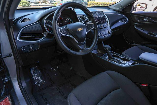 2025 Chevrolet Malibu FWD LS