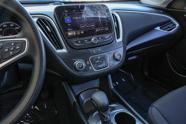 2025 Chevrolet Malibu FWD LS