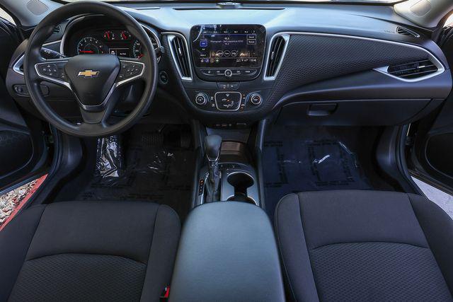 2025 Chevrolet Malibu FWD LS