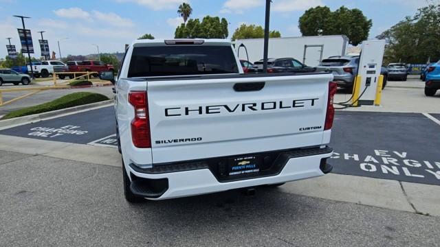 2026 Chevrolet Silverado 1500 2WD Crew Cab Short Bed Custom