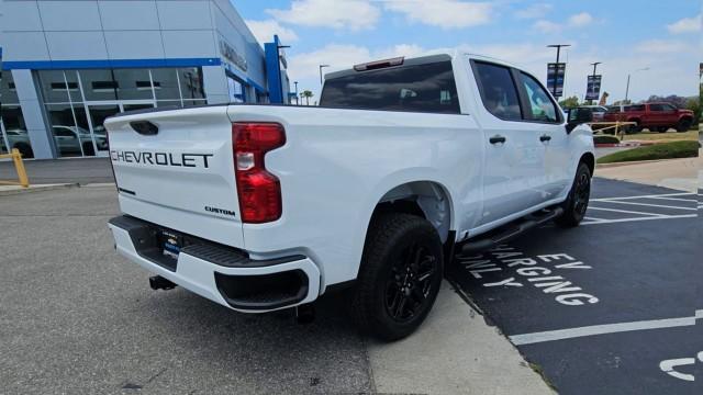 2026 Chevrolet Silverado 1500 2WD Crew Cab Short Bed Custom