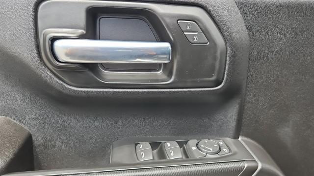 2026 Chevrolet Silverado 1500 2WD Crew Cab Short Bed Custom