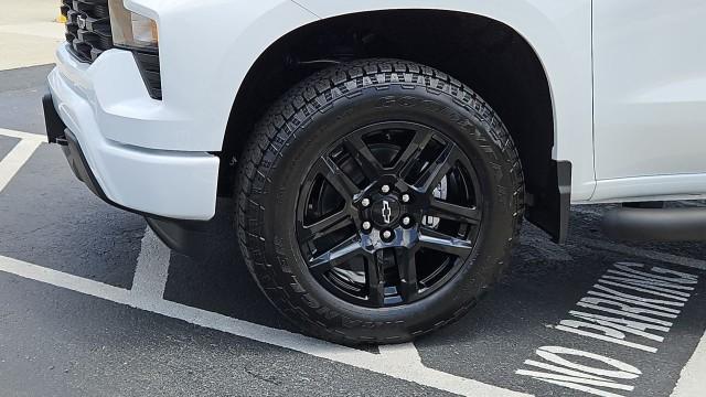 2026 Chevrolet Silverado 1500 2WD Crew Cab Short Bed Custom