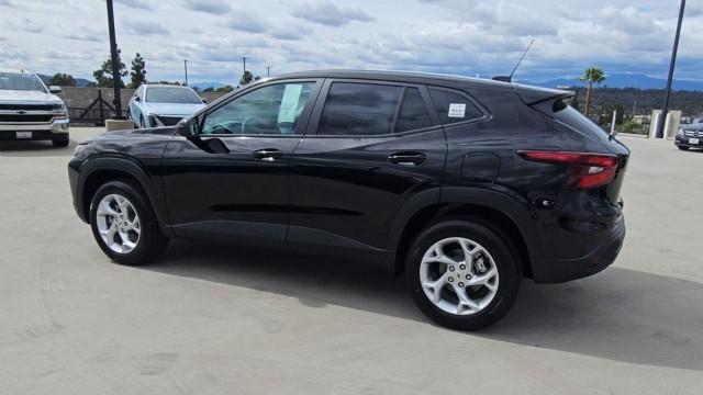 2026 Chevrolet Trax FWD LS