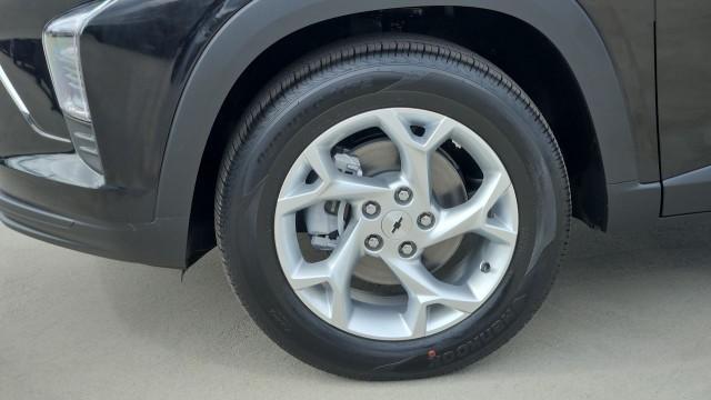 2026 Chevrolet Trax FWD LS