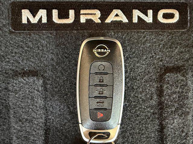 2025 Nissan Murano SV