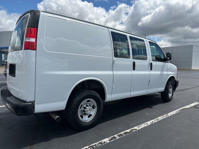2020 Chevrolet Express Cargo Van RWD 2500 Regular Wheelbase WT