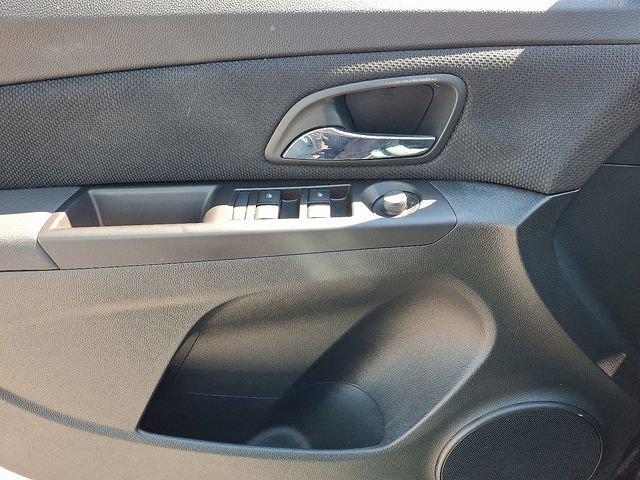 2014 Chevrolet Cruze 1LT Manual