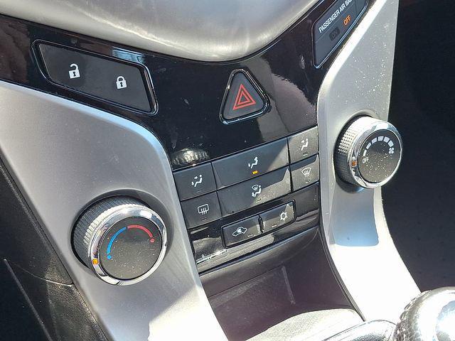 2014 Chevrolet Cruze 1LT Manual