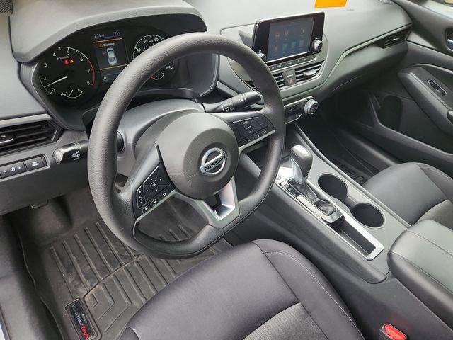 2022 Nissan Altima S FWD