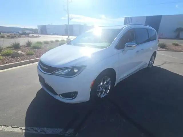 2017 Chrysler Pacifica Limited for sale in Burlington, WA