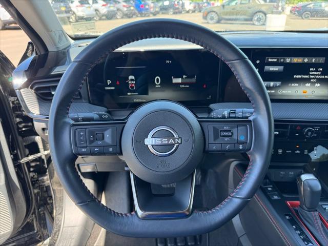 2025 Nissan Kicks SR Intelligent AWD