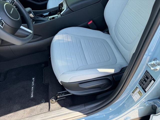 2026 Hyundai Santa Cruz SE