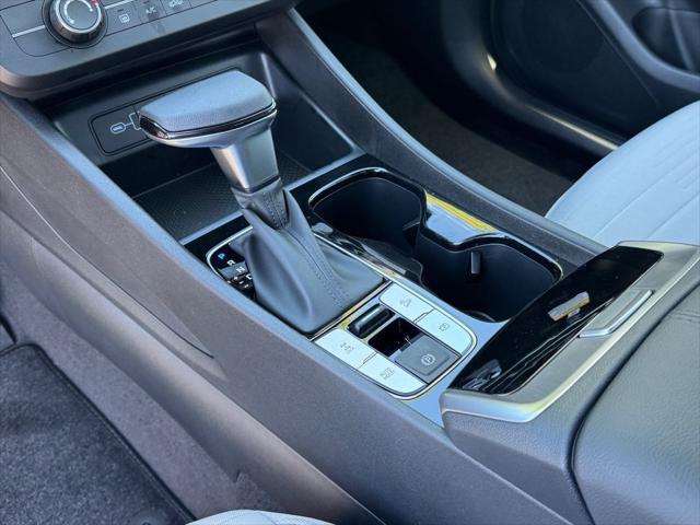2026 Hyundai Santa Cruz SE