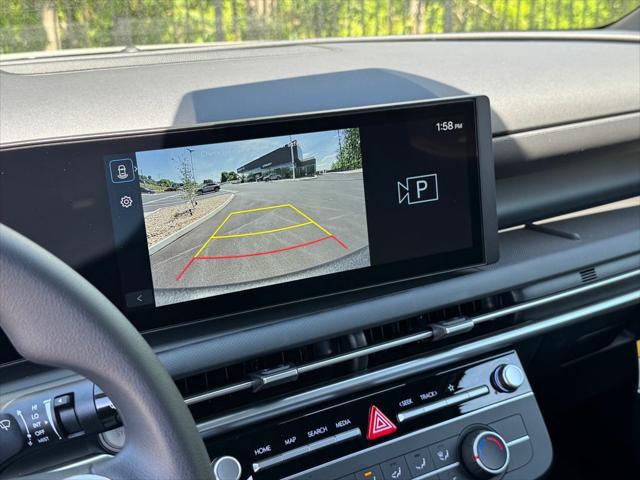 2026 Hyundai Santa Cruz SE