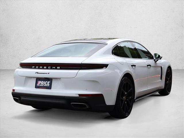 2025 Porsche Panamera 4