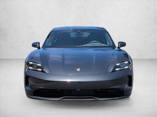 2025 Porsche Taycan 4
