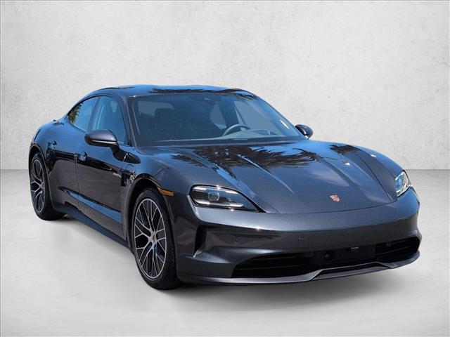 2025 Porsche Taycan 4