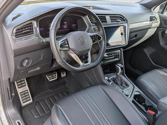 2024 Volkswagen Tiguan 2.0T SE R-Line Black
