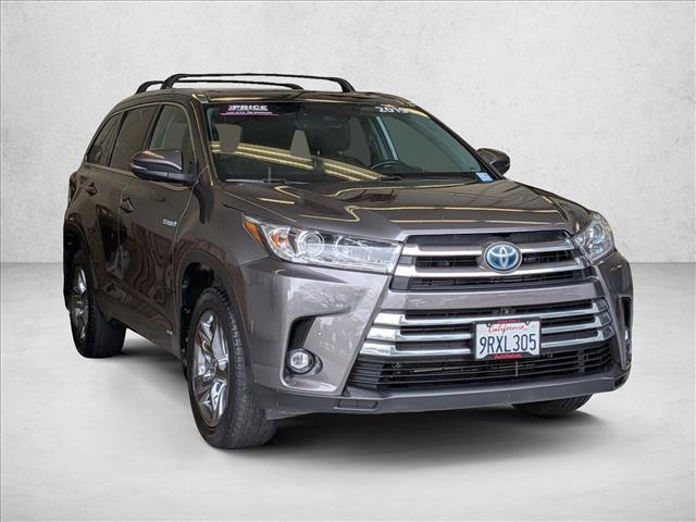 2019 Toyota Highlander Hybrid Limited Platinum